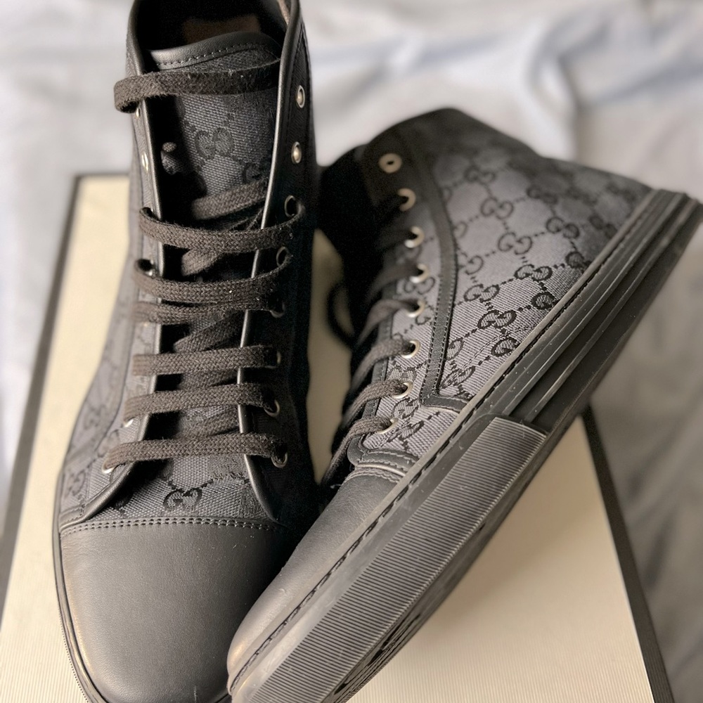 Men Gucci sneakers